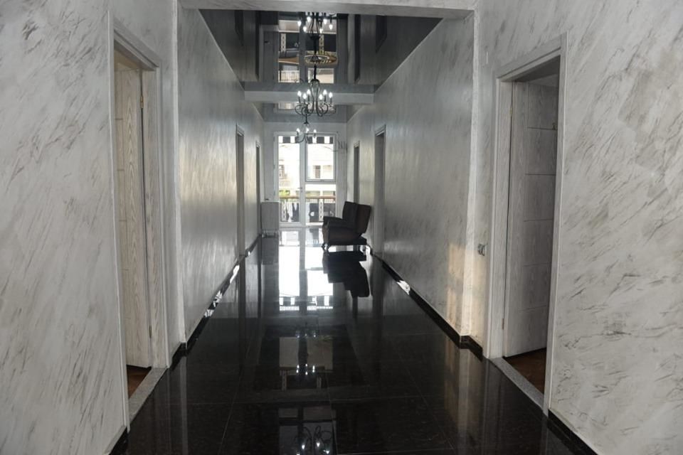 Отели типа «постель и завтрак» Hotel Emily Батуми-14