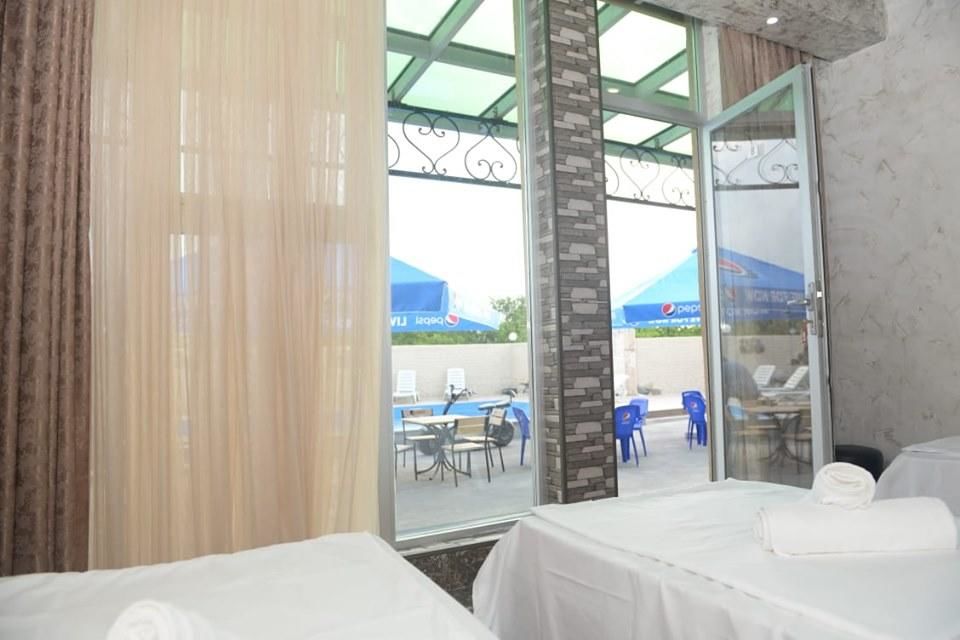 Отели типа «постель и завтрак» Hotel Emily Батуми-21