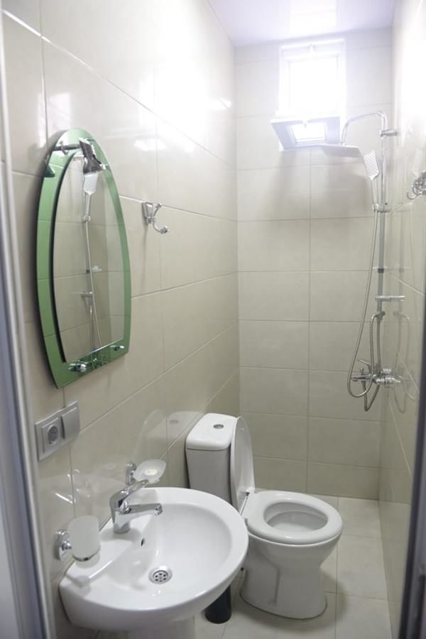 Отели типа «постель и завтрак» Hotel Emily Батуми-26