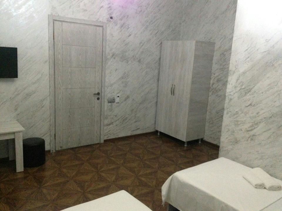 Отели типа «постель и завтрак» Hotel Emily Батуми-30