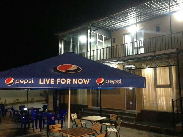 Отели типа «постель и завтрак» Hotel Emily Батуми-22