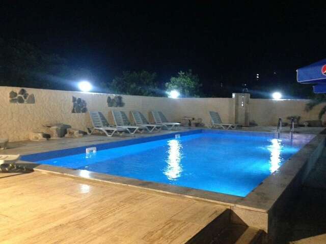 Отели типа «постель и завтрак» Hotel Emily Батуми-24