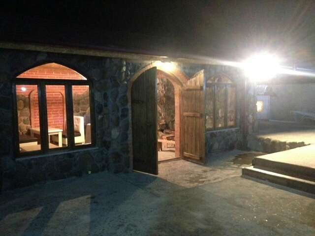 Отели типа «постель и завтрак» Hotel Emily Батуми-33