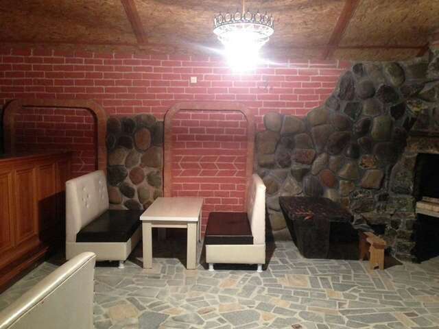 Отели типа «постель и завтрак» Hotel Emily Батуми-34